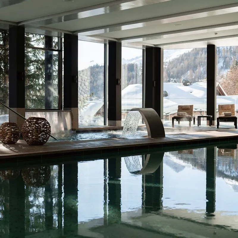 St. Moritz: between luxury skiing and high-altitude relaxation